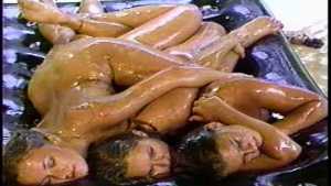 backstage-footage-syrup-girls_2_22.jpg