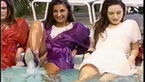 backstage-pool-fashions-in-ja_19.jpg