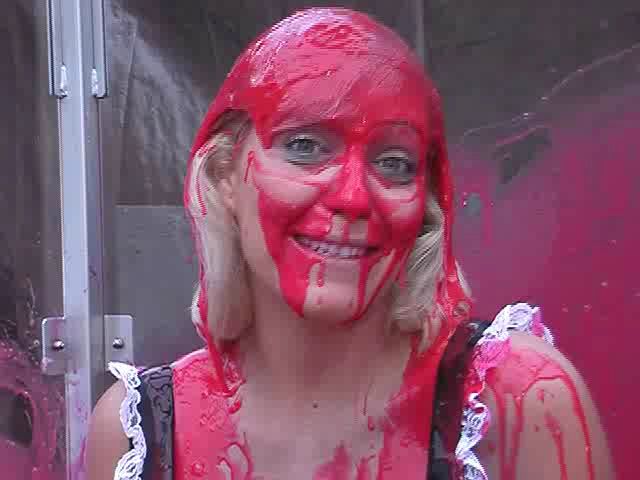 charley-chase-in-the-gunge-tan_2_main.jp
