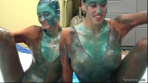 lissa_and_megans_blue_slime_14.jpg